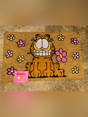Garfield Smiling Doormat
